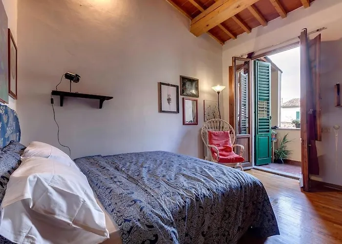 Apartment Pepi With Terrace Florence