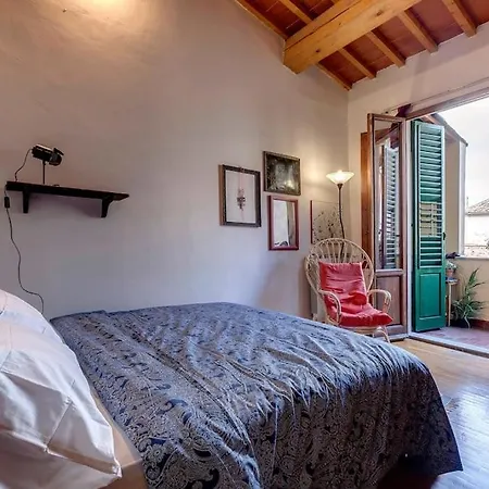Apartment Pepi With Terrace Florence